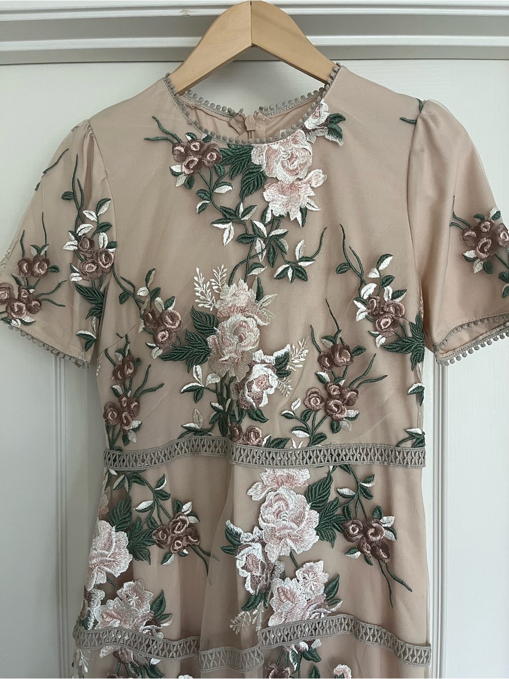 Bohme Beige Floral Embroidered Midi Dress